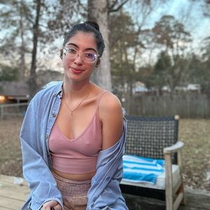 Meet your Posher, Georgia